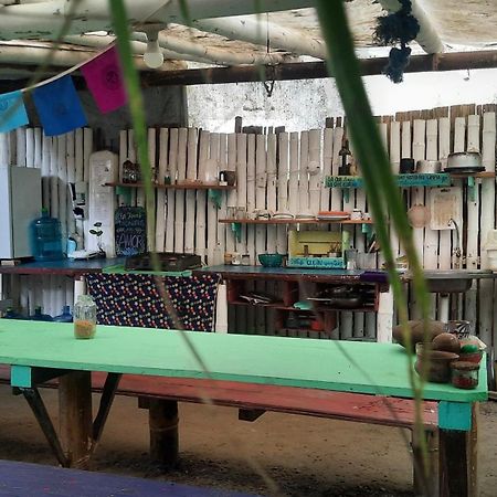 Raices Mompiche Hotel Bagian luar foto