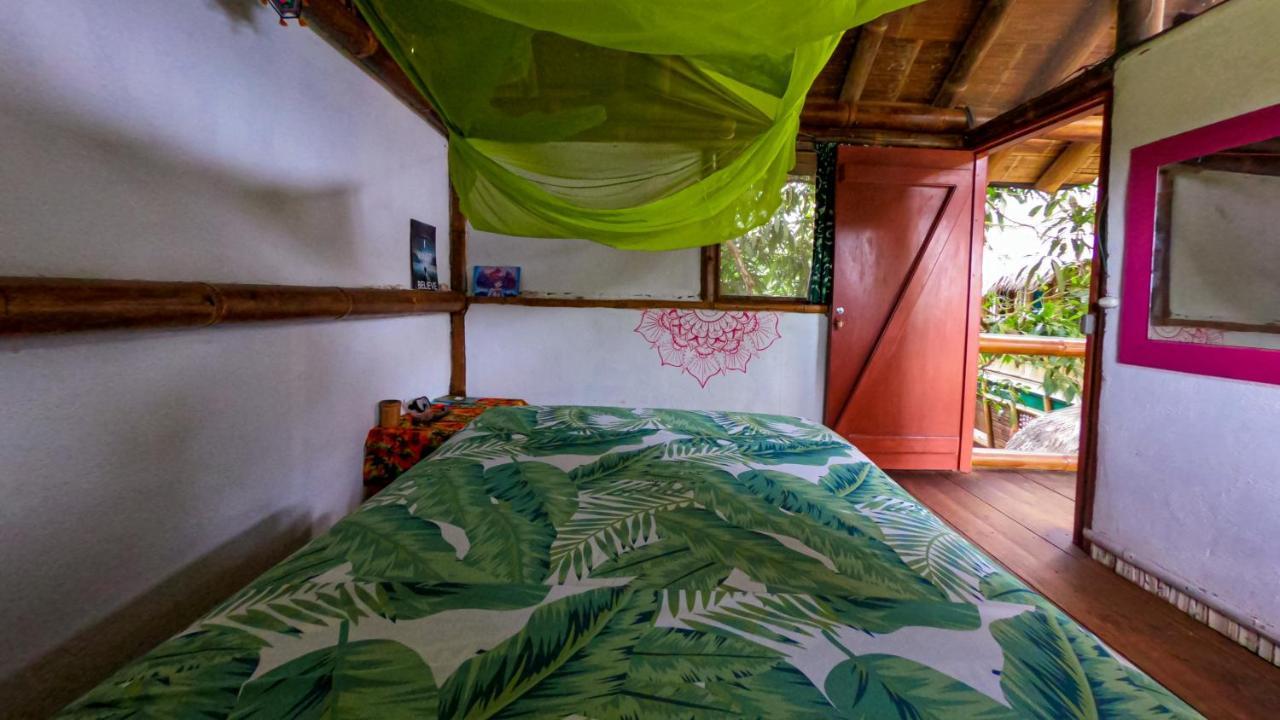 Raices Mompiche Hotel Bagian luar foto